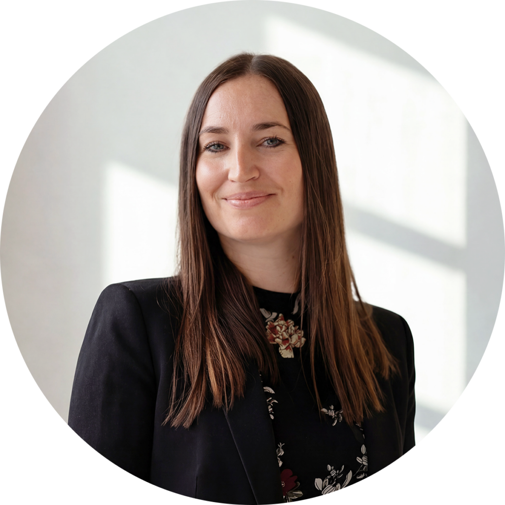 Sophia Bried, Gründerin von LUMERA Digital. Digitale Markenberatung & Marketing Freelancerin